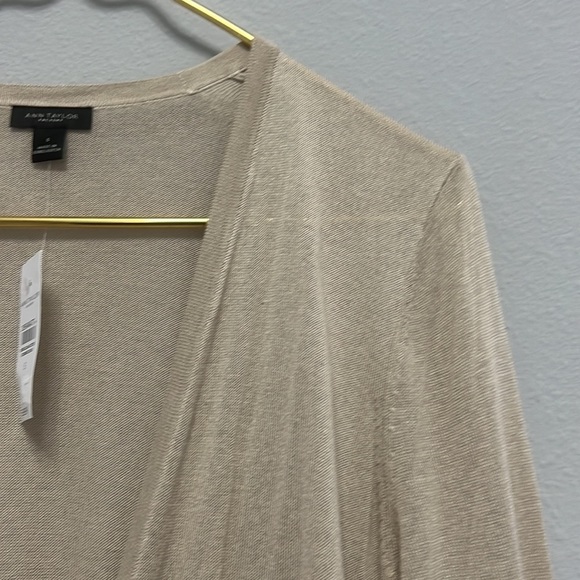 Nwt Ann Taylor Factory Cardigan Open front. Ribbed cuffs & hem. S & M - Picture 6 of 8